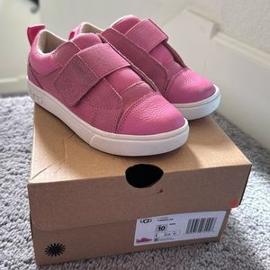 Pink girls Ugg Shoes